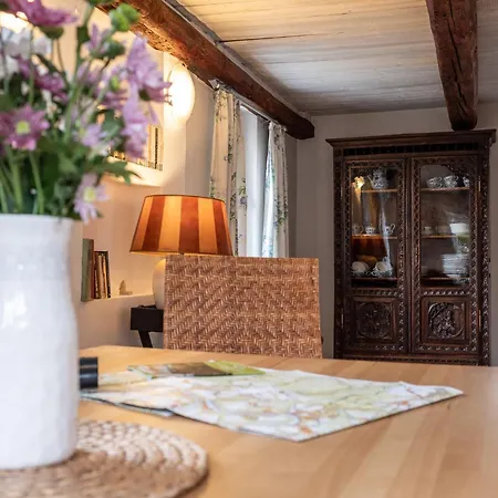 Apartmenthaus Brunnenhof * Papstdorf