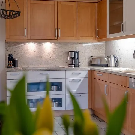 Apartmenthaus Brunnenhof Папстдорф