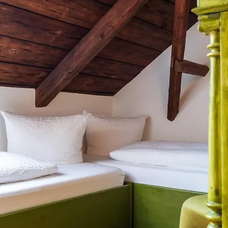 Apartmenthaus Brunnenhof Papstdorf