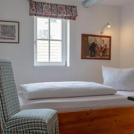 Apartmenthaus Brunnenhof Papstdorf