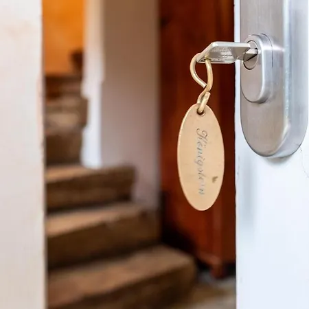 Apartmenthaus Brunnenhof Appartamento Papstdorf