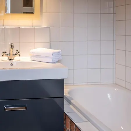 公寓 Apartmenthaus Brunnenhof Papstdorf