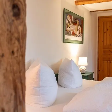 Apartmenthaus Brunnenhof Papstdorf