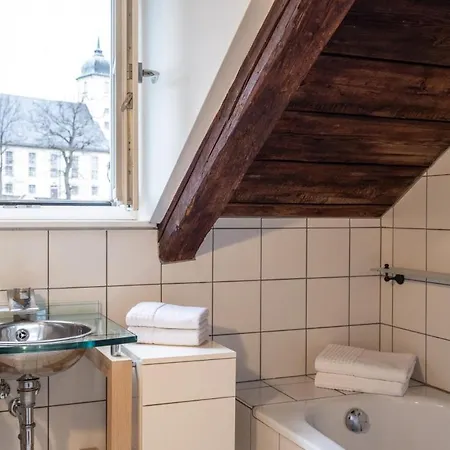 Apartmenthaus Brunnenhof Papstdorf